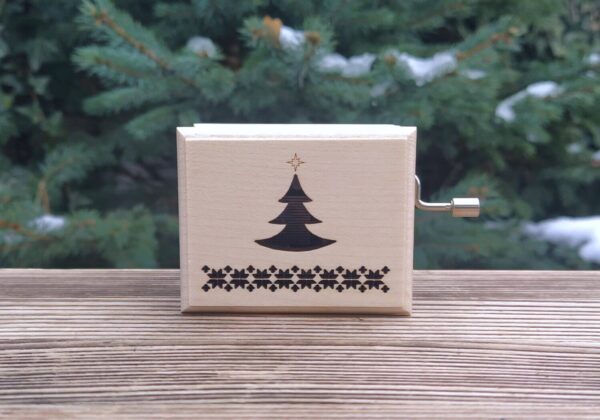 D-kiskNagyk-N-01 cutiuta-muzicala-rectangular-kiskaracsony-nagykaracsony