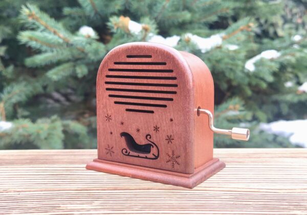 R-JingleBells-B-02 cutiuta-muzicala-forma-radio-jingle-bells