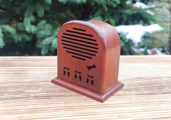 R+FirstNoel-B-02 cutiuta-muzicala-forma-radio-cheita-first-noel