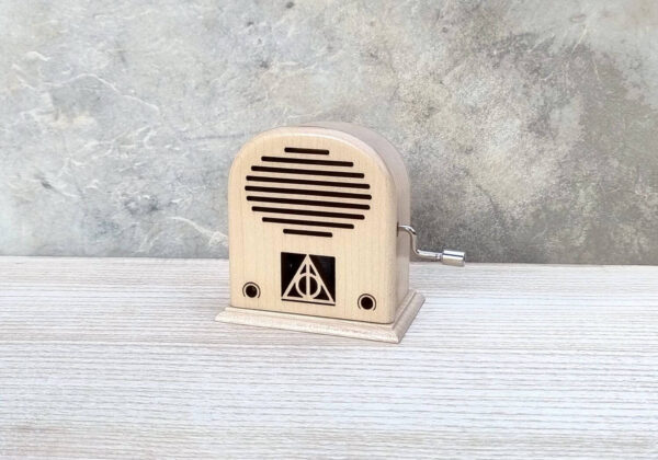 harry-potter-R-natur-02 cutiuta-muzicala-harry-potter-theme-model-radio-manivela