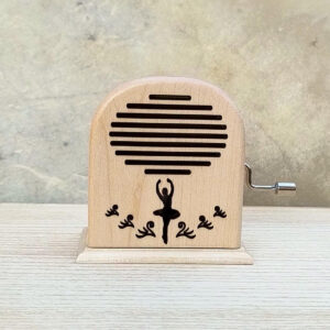 cutiuta-muzicala-swan-lake-forma-radio