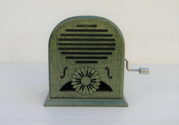 01-bach-cutiuta-muzicala 01-bach-cutiuta-muzicala