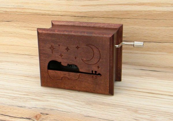 01-lullaby-cutiuta-muzicala 01-lullaby-cutiuta-muzicala