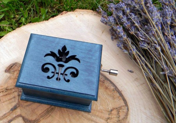 02-beethoven-ode-to-joy-cutiuta-muzicala 02-beethoven-ode-to-joy-cutiuta-muzicala