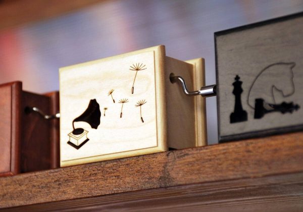 06-cutiuta-muzicala 06-cutiuta-muzicala