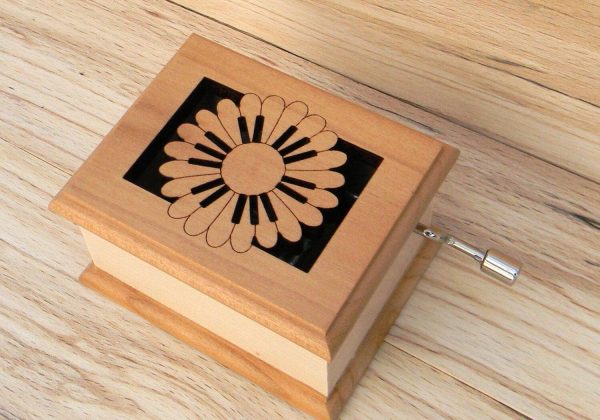 07-bach-cutiuta-muzicala 07-bach-cutiuta-muzicala