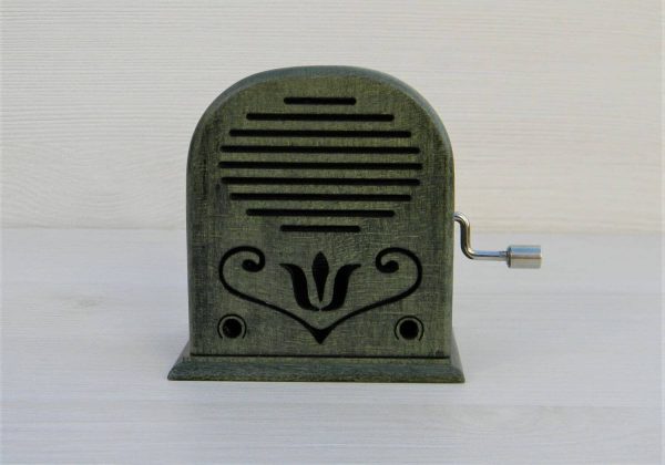 09-cutiuta-muzicala-hungarian-dance 09-cutiuta-muzicala-hungarian-dance