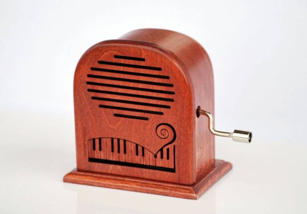 R04-fur-elise-cutiuta-muzicala-maro R04-fur-elise-cutiuta-muzicala-maro