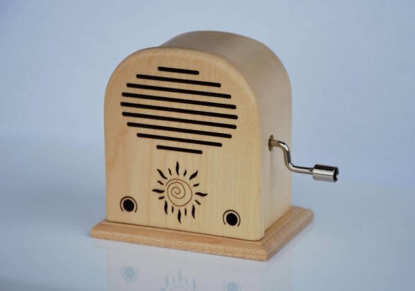 R16-sound-of-silence-cutiuta-muzicala-natur02 R16-sound-of-silence-cutiuta-muzicala-natur02