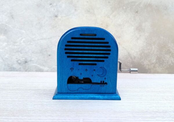 cutiuta-muzicala-lullaby-forma-radio-manivela
